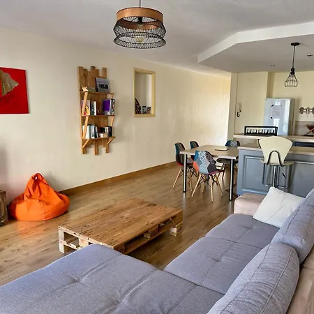 Vue Imprenable Sur La Mairie Apartment