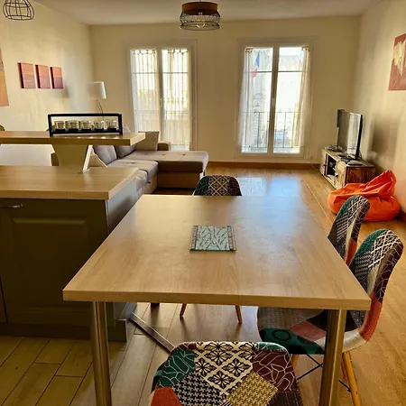 Apartment Vue Imprenable Sur La Mairie *